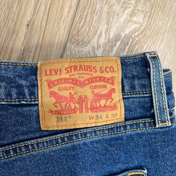 Levi’s 512 34x30 - Picture 2 of 4